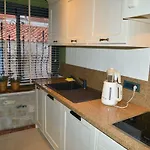 Alacati Suites מלון 3*