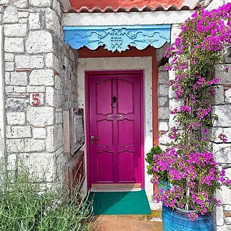Alaçatı Suites 3*