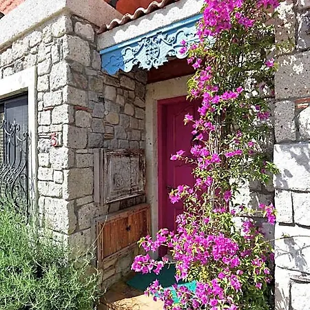 Alacati Suites Hotel 3*